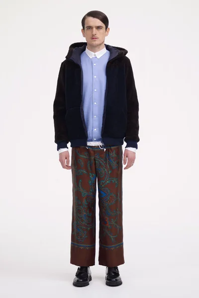 Look 16